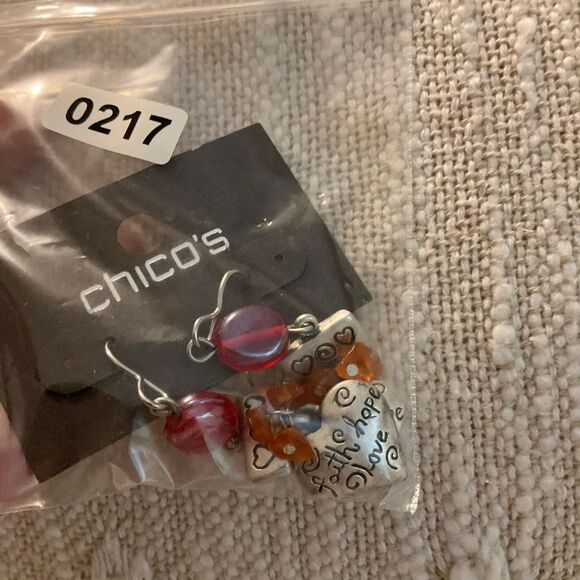 0217-Chico's Red and Orange Heart Earrings - Picture 3 of 3